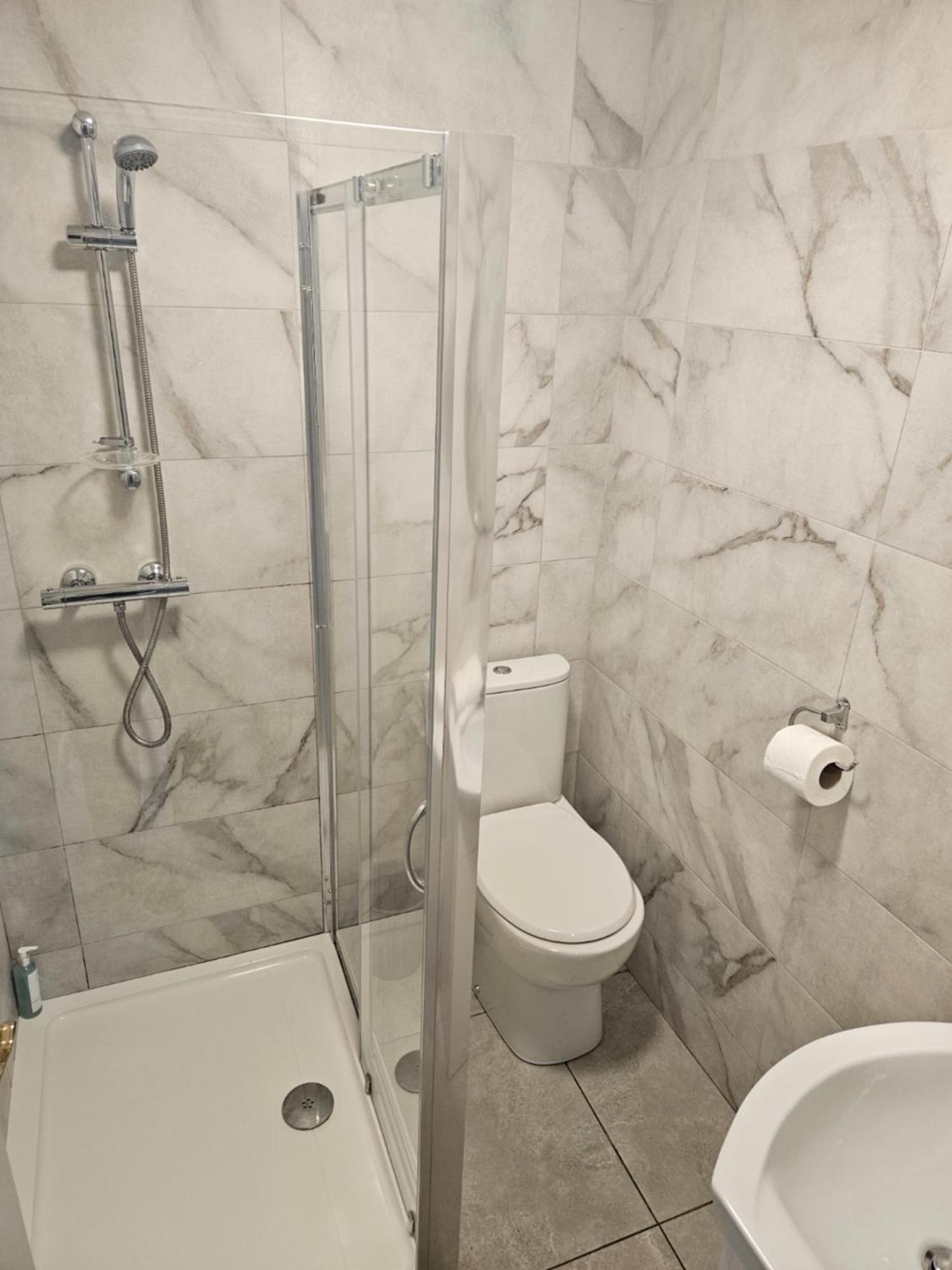 7 Eyre Square Lane Apartment Galway Luaran gambar